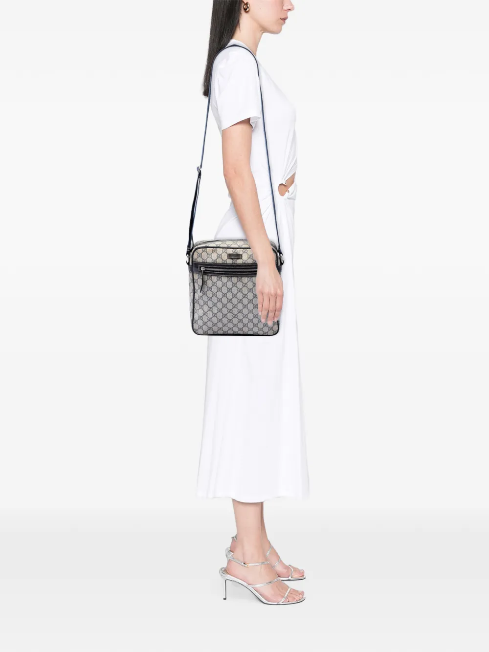 Gucci Pre-Owned 2016-2026 GG Supreme crossbody bag - Toni neutri