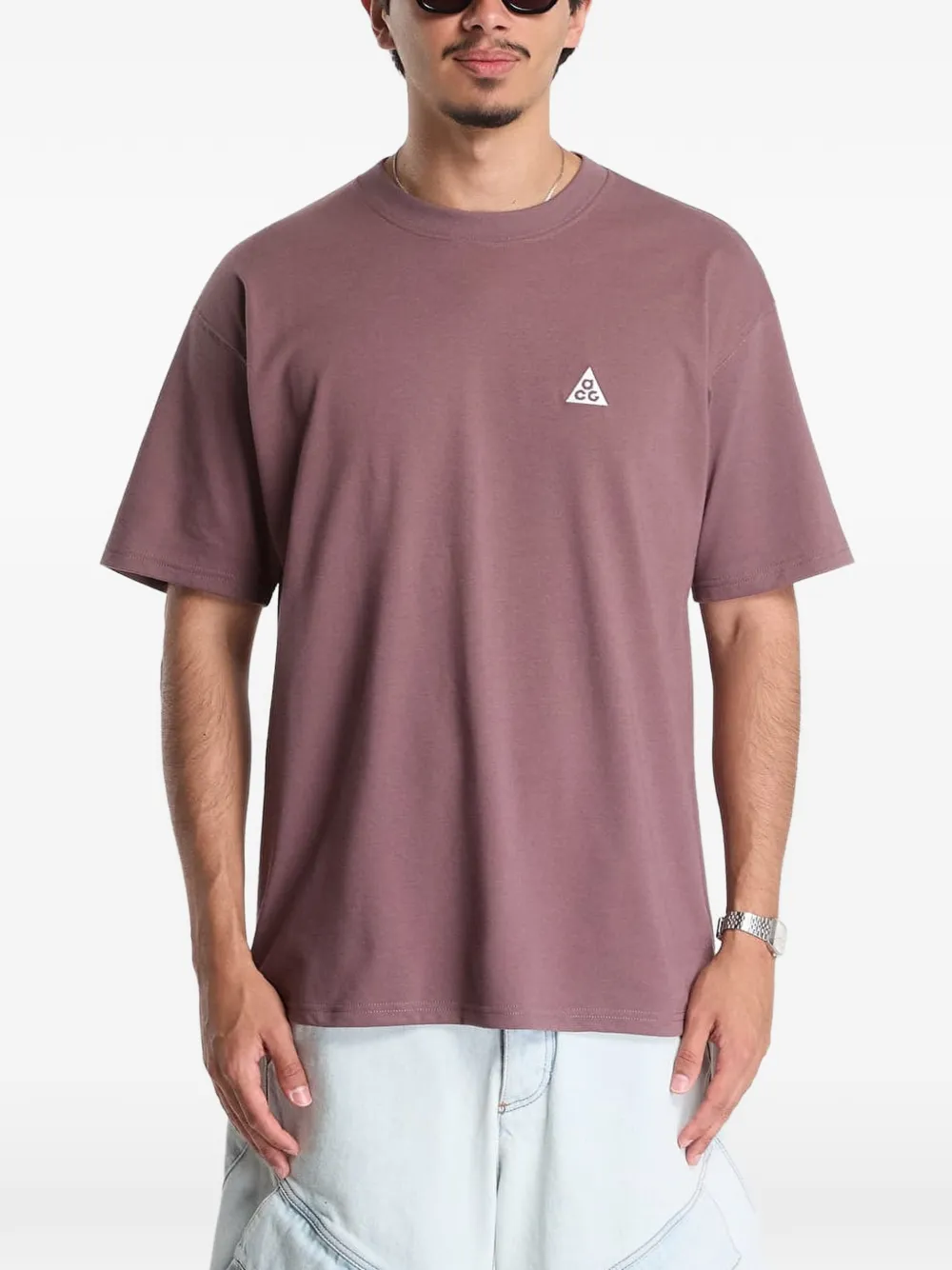 Nike ACG logo-patch T-shirt Paars
