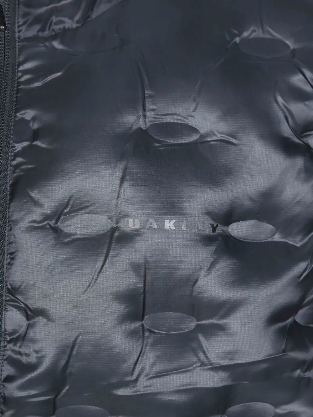 Oakley Whirl Szn bodywarmer Zwart