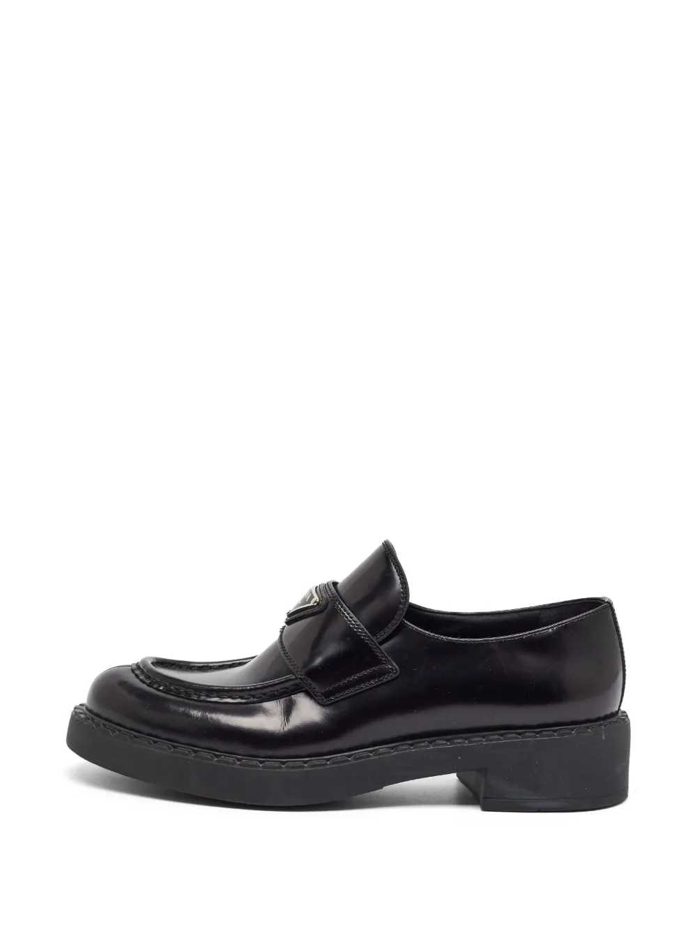 Prada Pre-Owned Triangle logo-plaque penny loafers - Nero