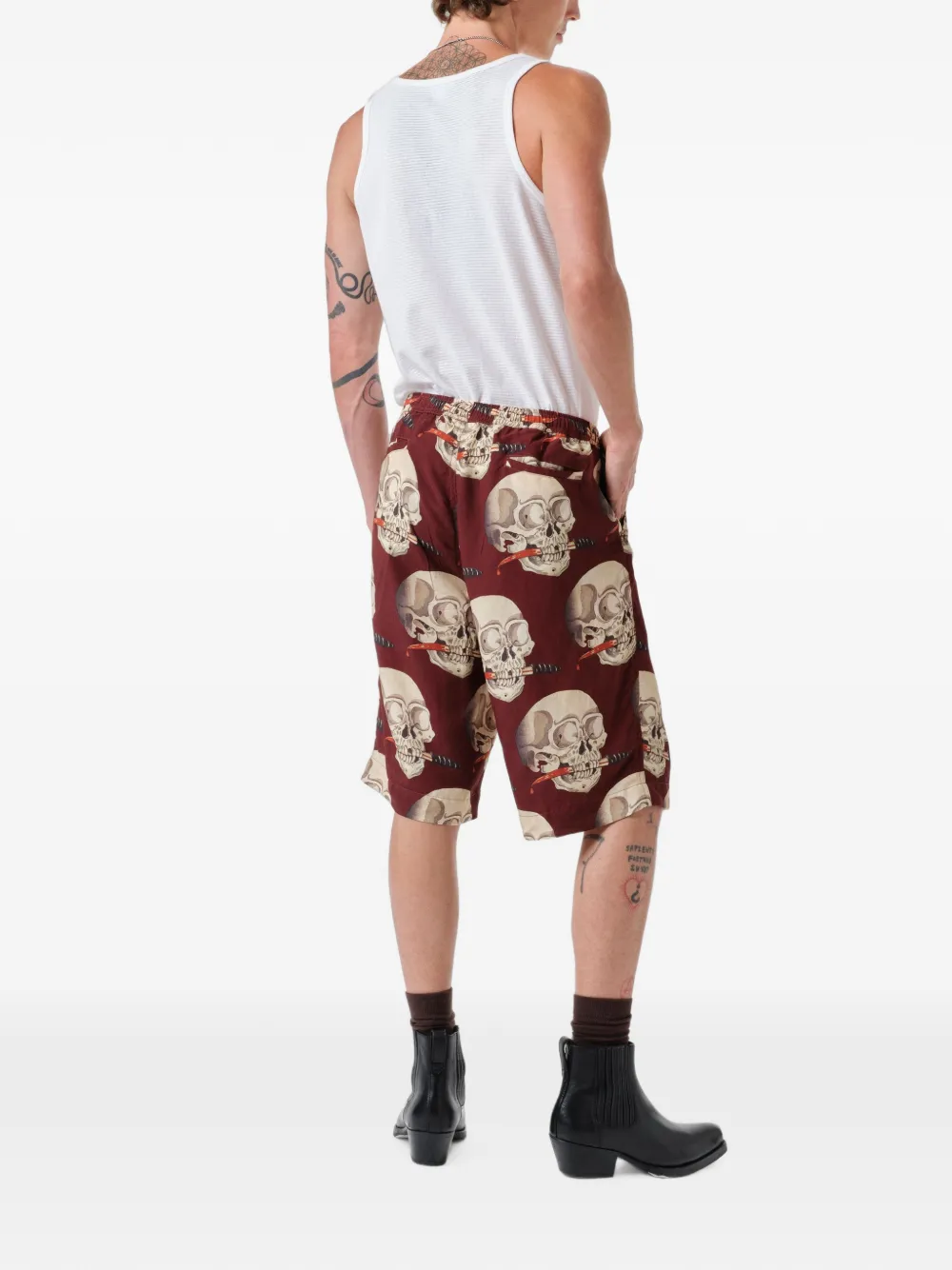 Endless Joy Elastische shorts met doodskopprint Rood