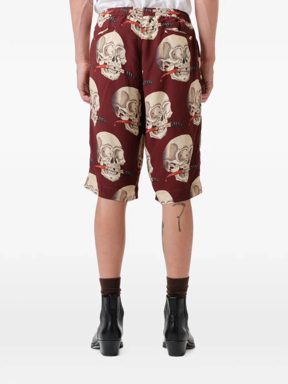 Endless Joy Elastische shorts met doodskopprint Rood