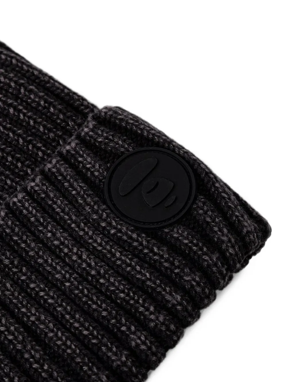AAPE BY *A BATHING APE Ribgebreide muts Zwart