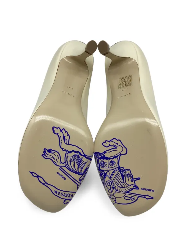 Burberry Pre-Owned ラウンドトゥ パンプス | ニュートラル | FARFETCH JP