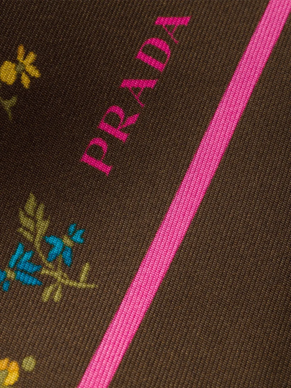 Prada Zijden twill sjaal met print Bruin