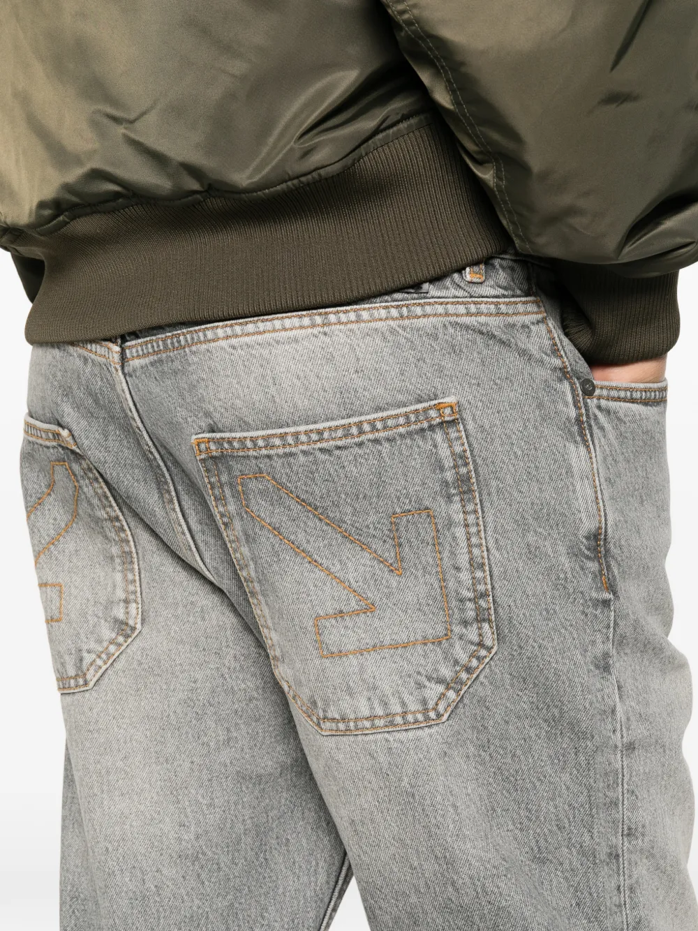 Off-White Arrows-embroidered faded-effect jeans Grijs