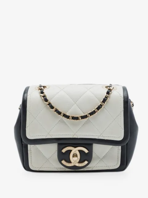 CHANEL Pre-Owned bandolera Flap mini cuadrada de piel de becerro con motivo gráfico 2014
