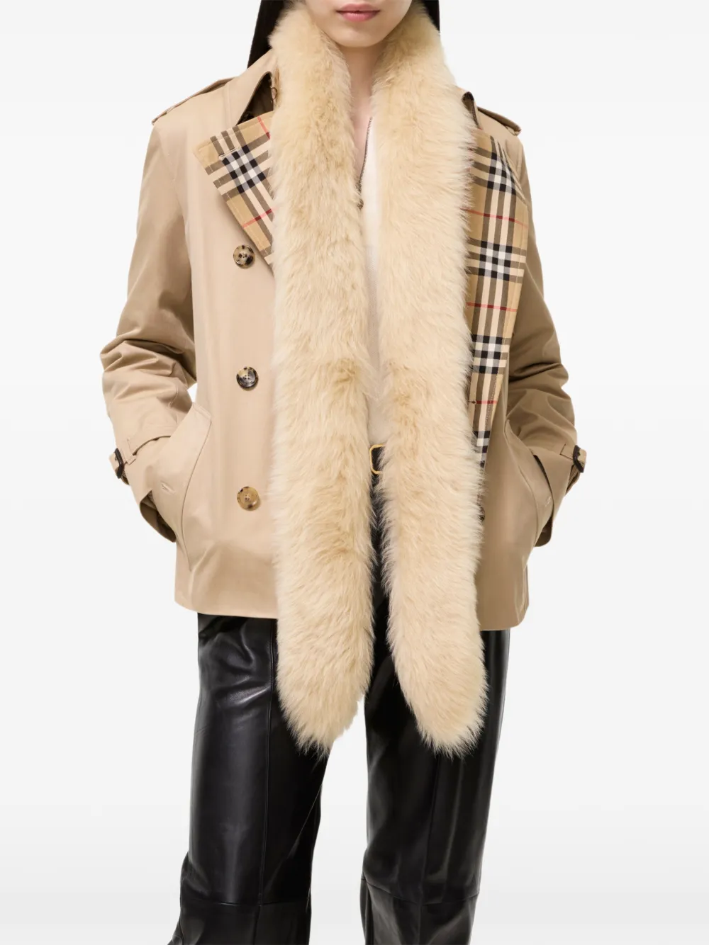 Burberry Sjaal van lamsbont Beige