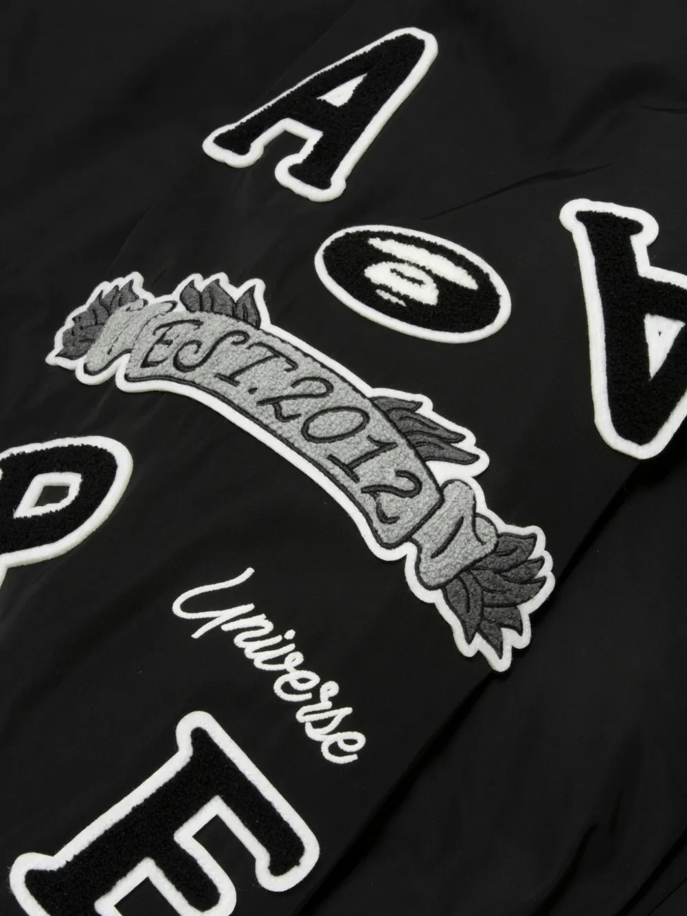 AAPE BY *A BATHING APE Moonface bomberjack met geborduurde patch Zwart