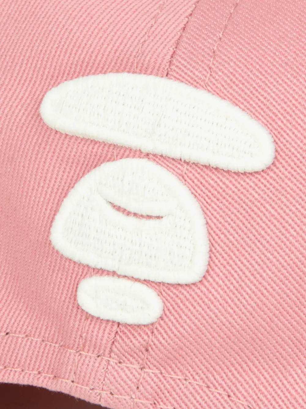 AAPE BY *A BATHING APE Pet met gewelfde rand en letterpatch Roze