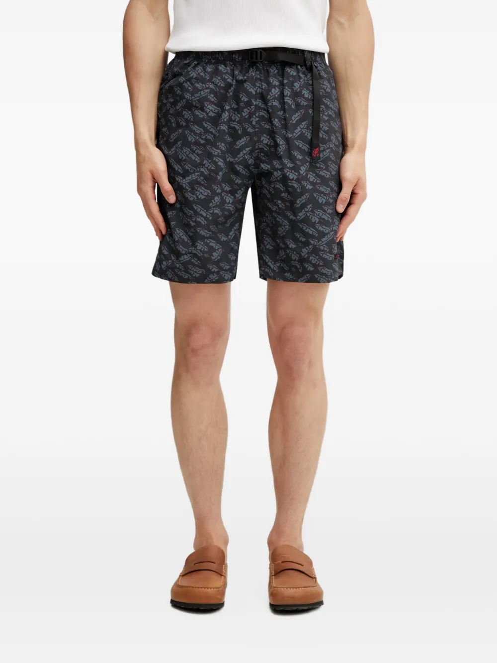 Gramicci leaf-print belted shorts