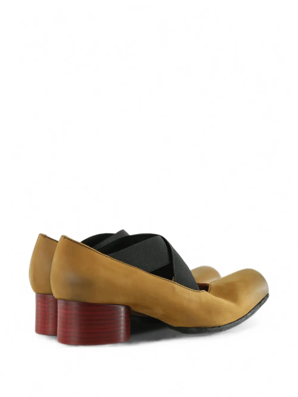 Uma Wang cross-strap pleated-toe ballet flats Beige