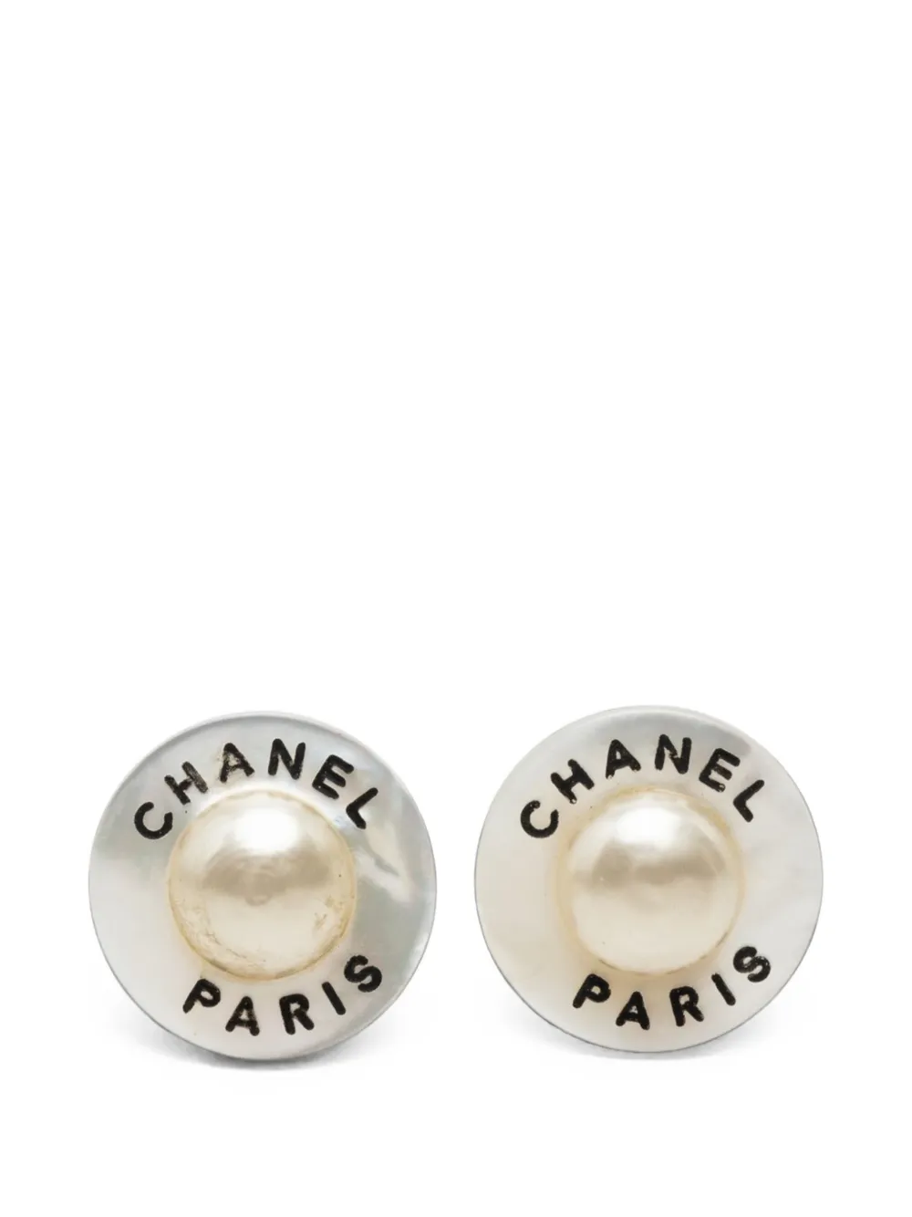 CHANEL Pre-Owned Orecchini CC tondi a clip in resina con perle sintetiche 1996 - Bianco