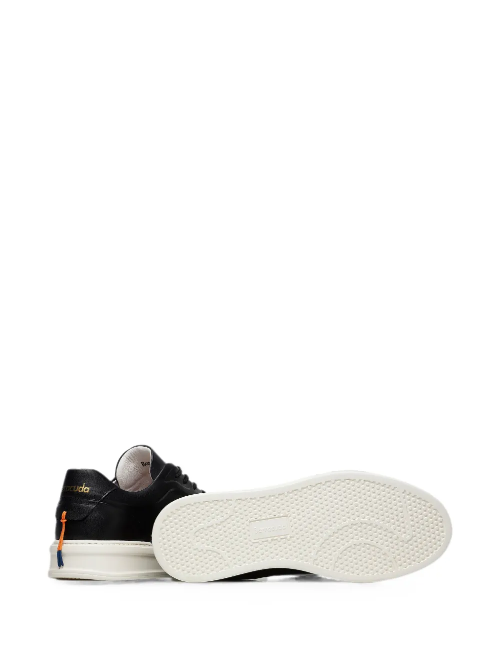 Barracuda Sneakers met geperforeerd detail Zwart
