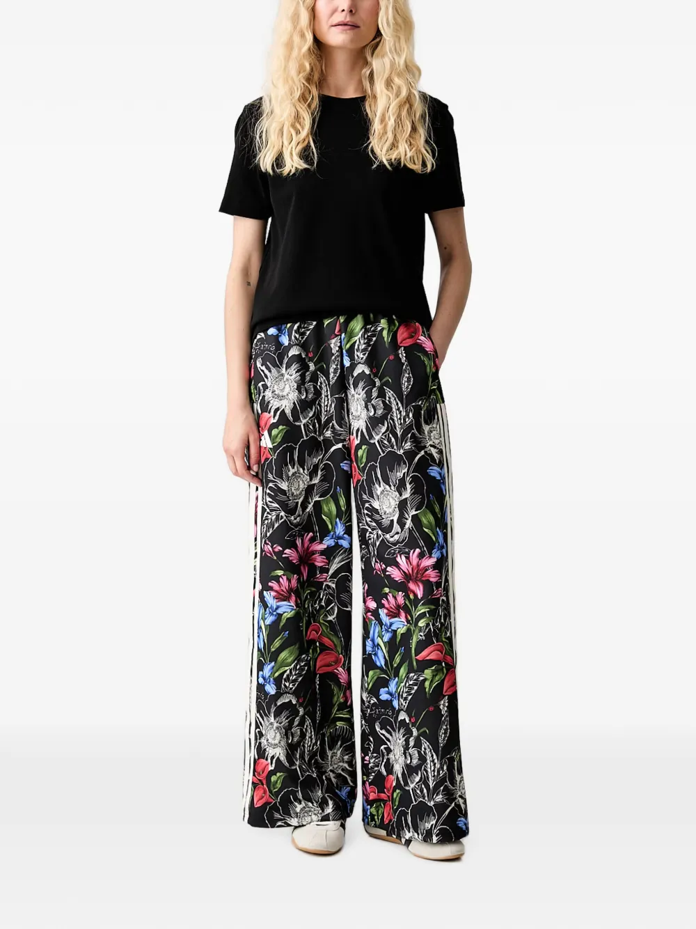 adidas x Farm Rio House of Tiro floral-print side-stripe track pants Zwart