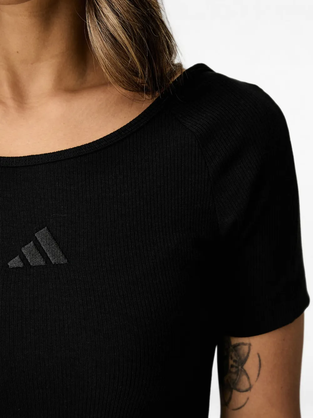 adidas ribbed logo-embroidered midi dress Zwart