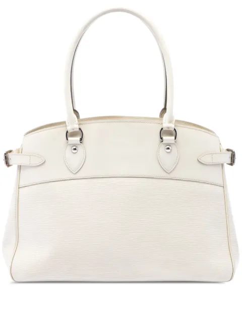 Louis Vuitton Pre-Owned 2009 Epi Passy GM handbag