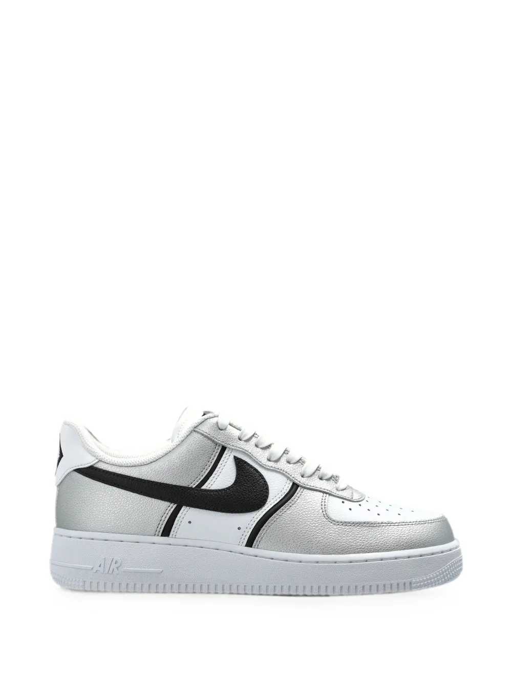 Nike Air Force 1 07 Lv8 sneakers Zilver