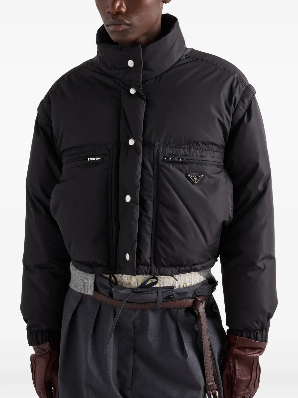 Prada Lichtgewicht Re-Nylon cropped donsjack Zwart