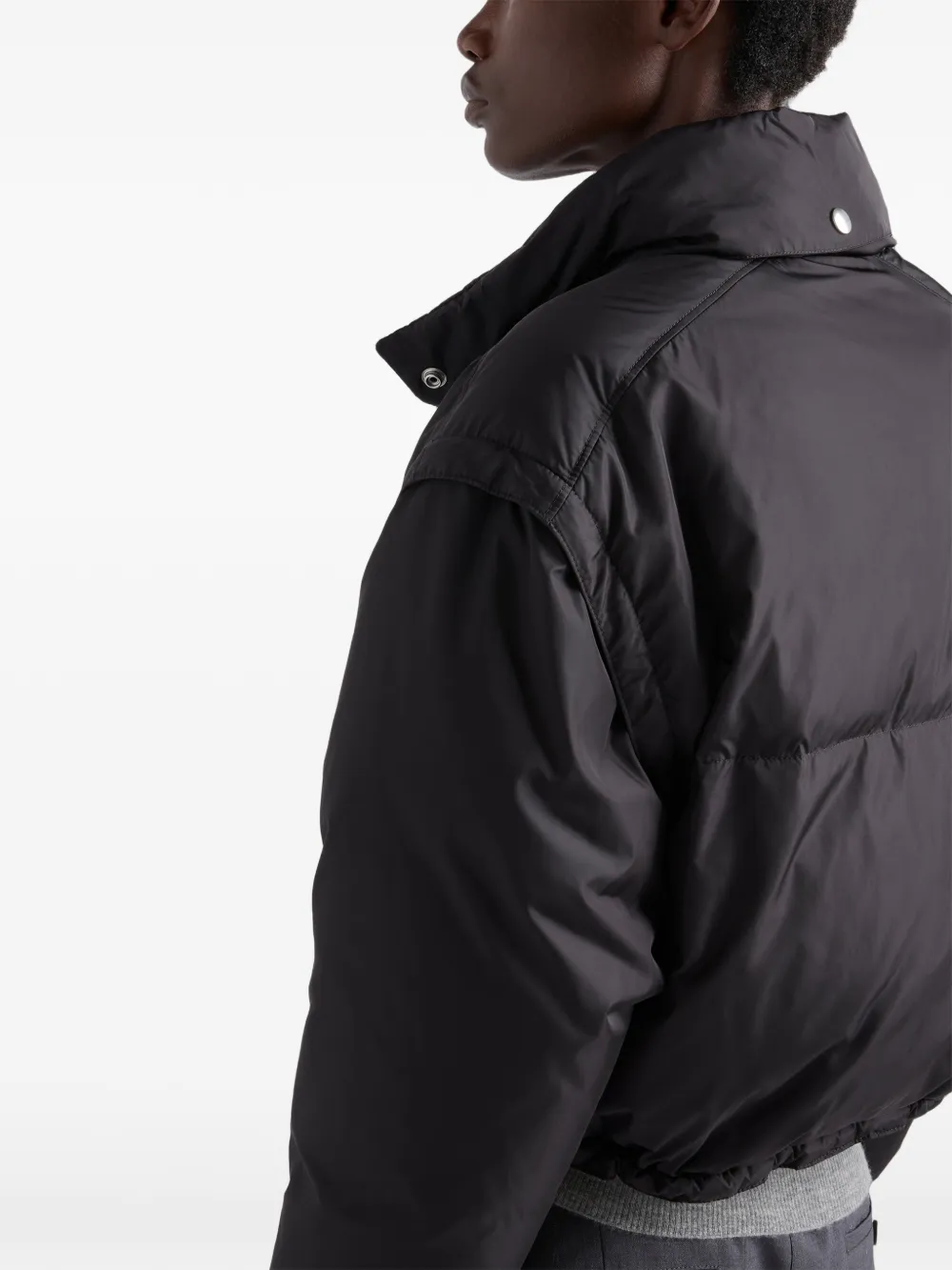 Prada Lichtgewicht Re-Nylon cropped donsjack Zwart