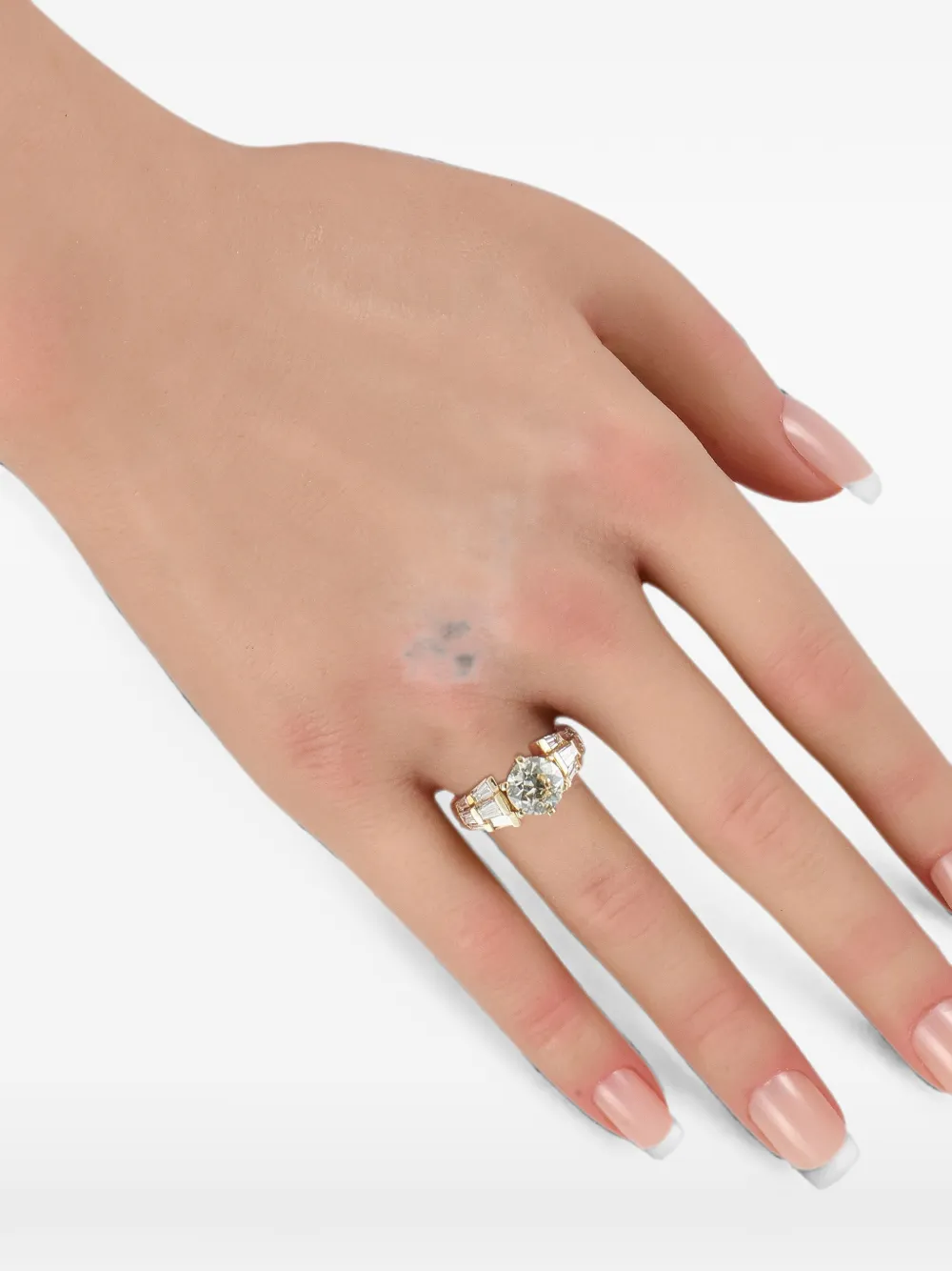 LB Exclusive embellished diamond ring - Gold