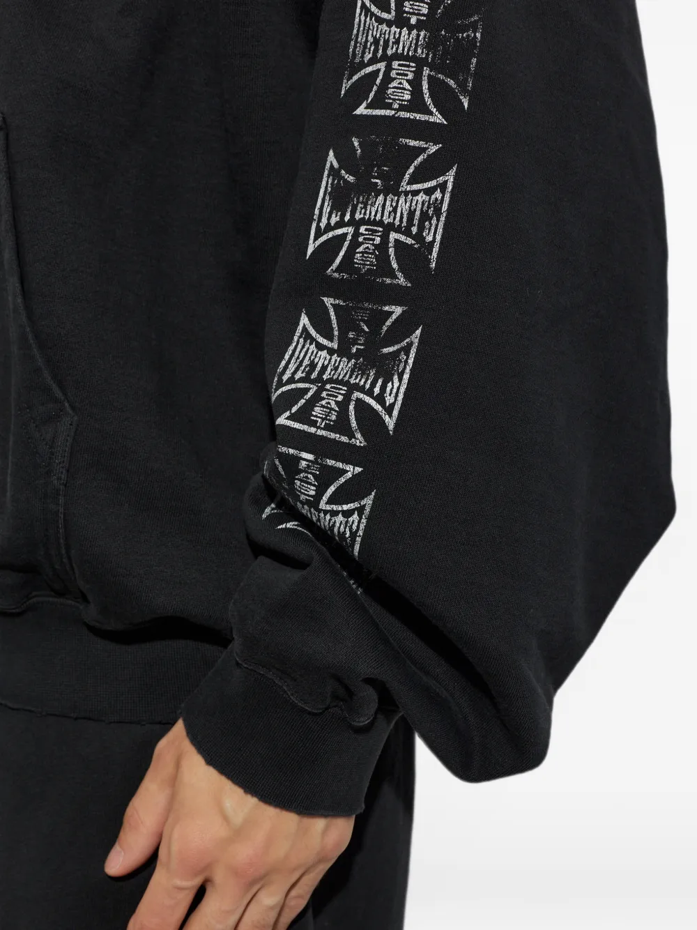 VETEMENTS Hoodie met logoprint en rits Zwart