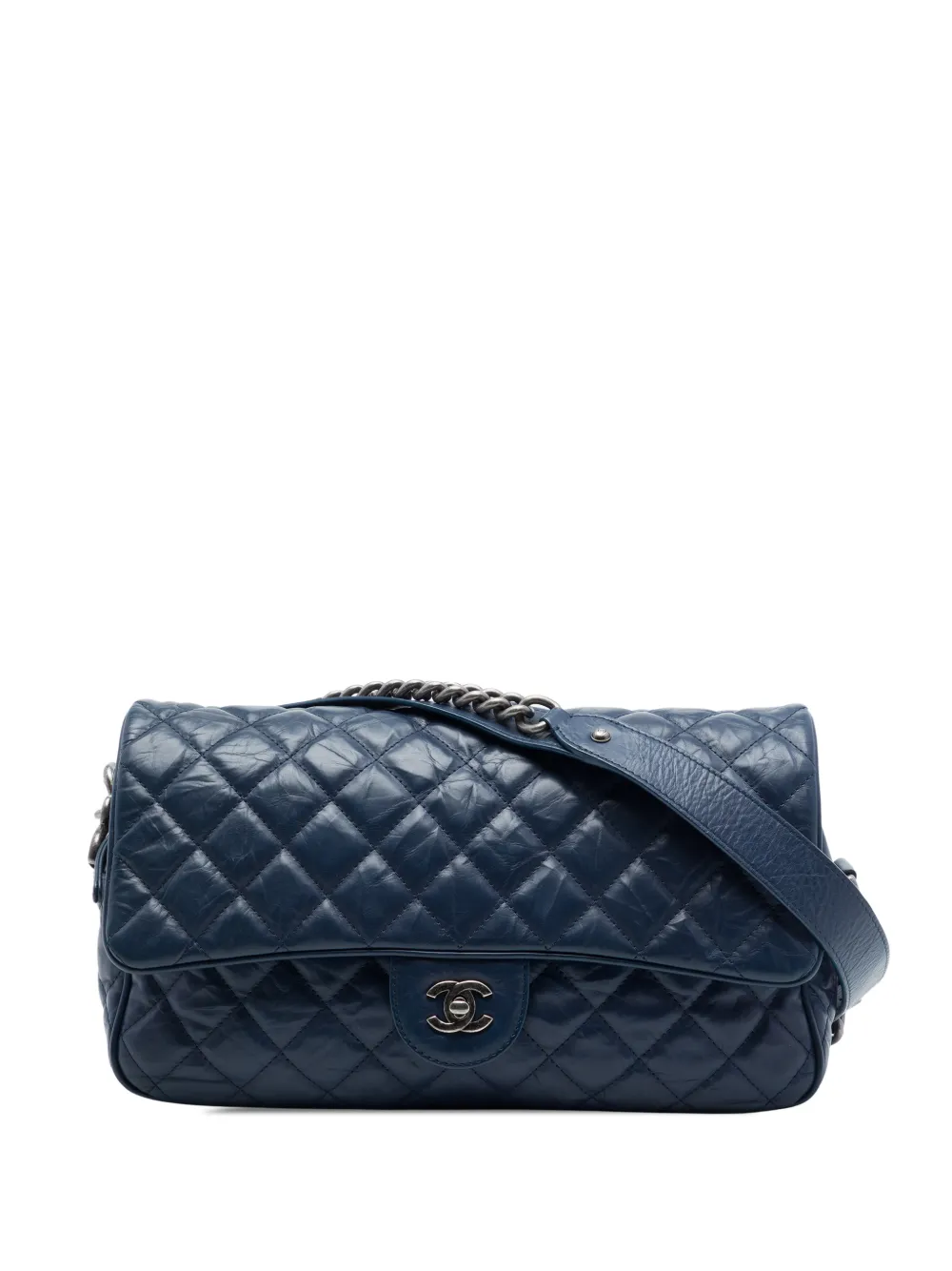 CHANEL Pre-Owned 2016-2017 Medium Quilted Crumpled Calfskin Airlines Casual Rock Flap shoulder bag - Blau
