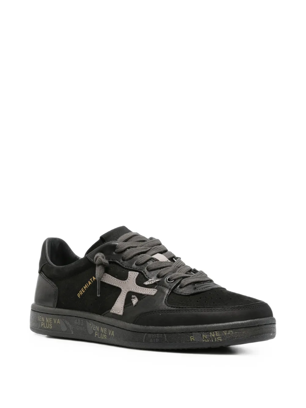 Premiata Bskt Clay 8713 logo-patch sneakers Zwart