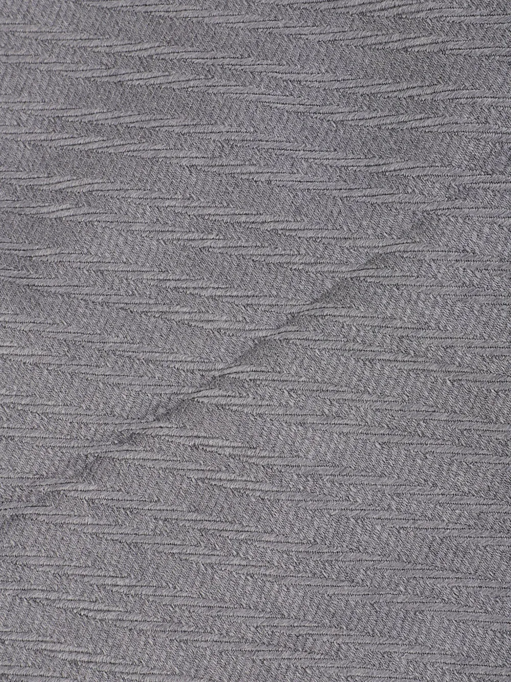 Emporio Armani herringbone-pattern frayed scarf Grijs