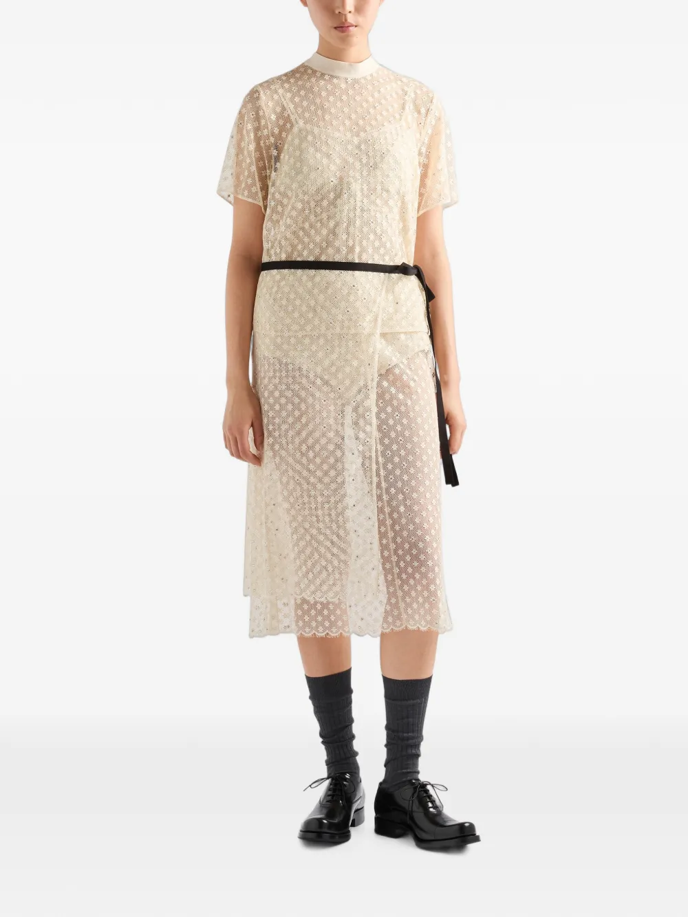 Prada Top met geborduurd kant Beige
