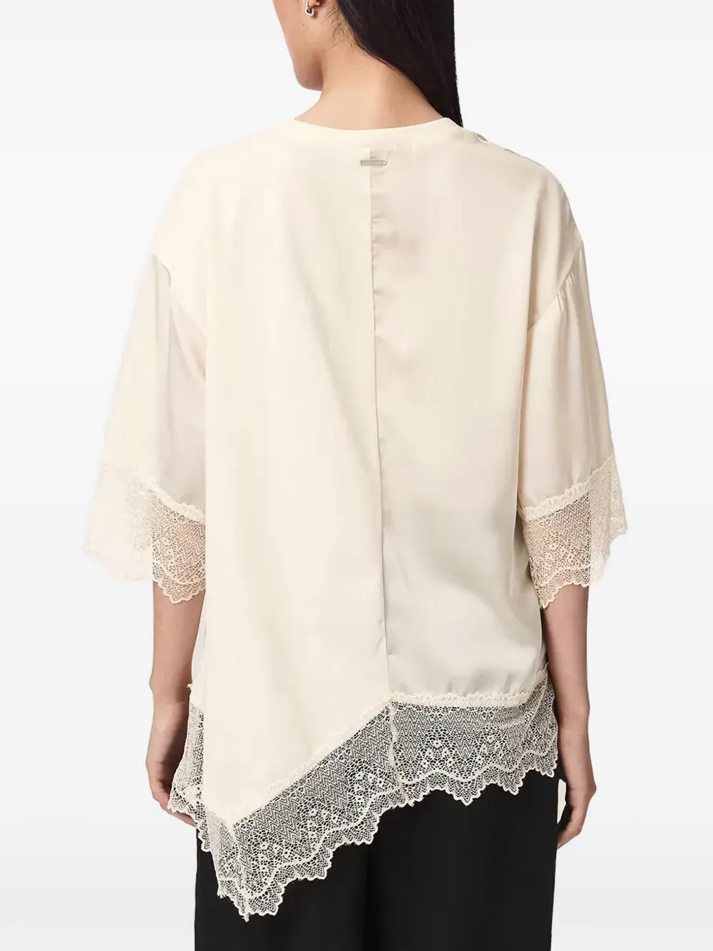 AllSaints Lenny asymmetrisch T-shirt met kanten afwerking Beige