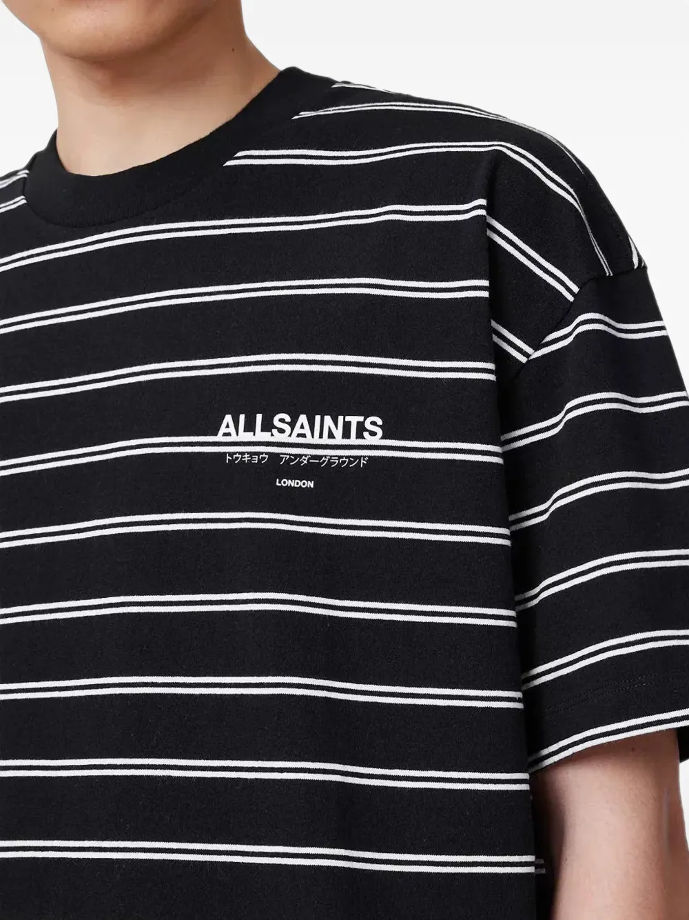 AllSaints Underground T-shirt met horizontale streep en logoprint Zwart