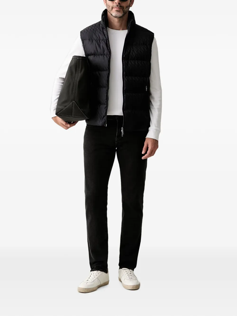 Armani Exchange Gewatteerde bodywarmer met monogramprint Blauw