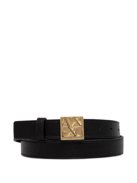 Armani Exchange cinturón con placa del logo y efecto texturizado