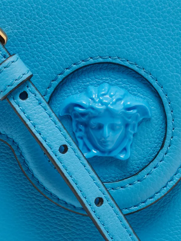 Versace Pre-Owned La Medusa Crossbody Bag | ブルー | FARFETCH JP