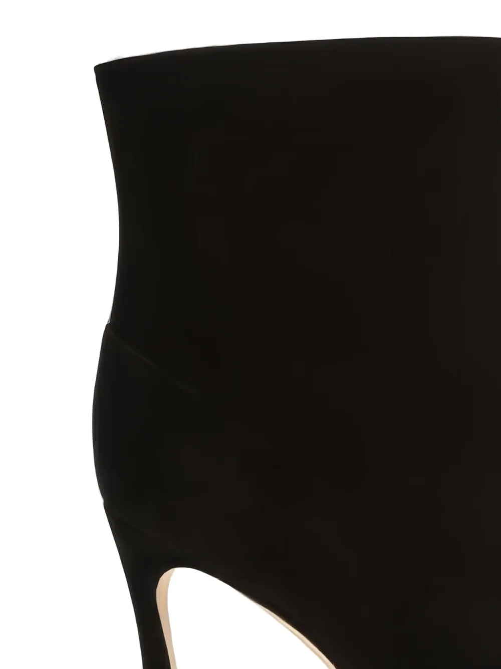 Manolo Blahnik Gostatu suede ankle boots Zwart