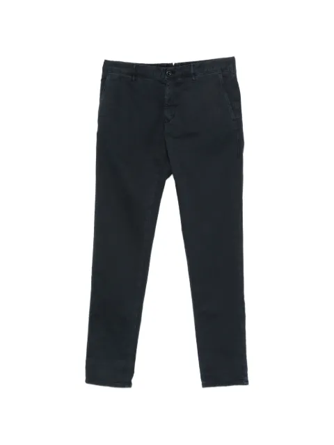 Incotex pantalones chinos con trabillas