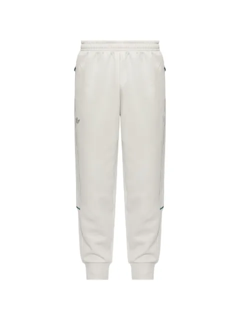 adidas pantalones de chándal Spacer Teamgeist 26 de adidas x Liverpool FC