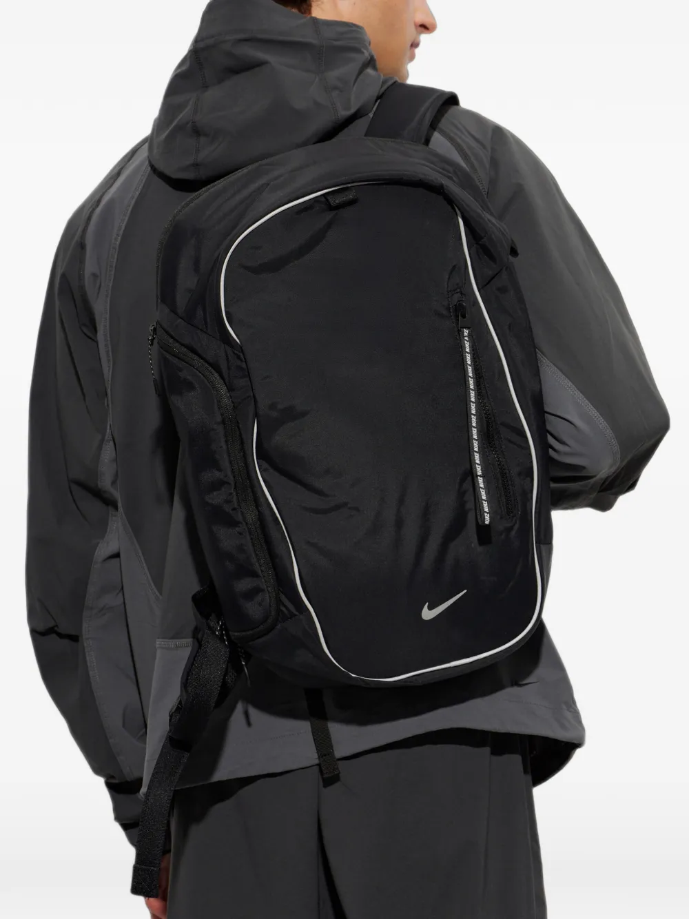 Nike logo-print piping backpack Zwart