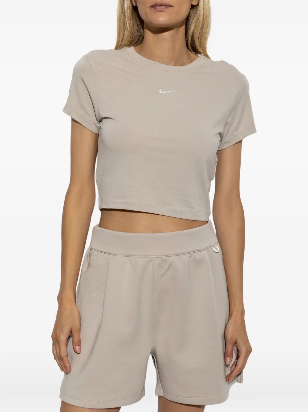 Nike Chill logo-embroidered cropped T-shirt Beige