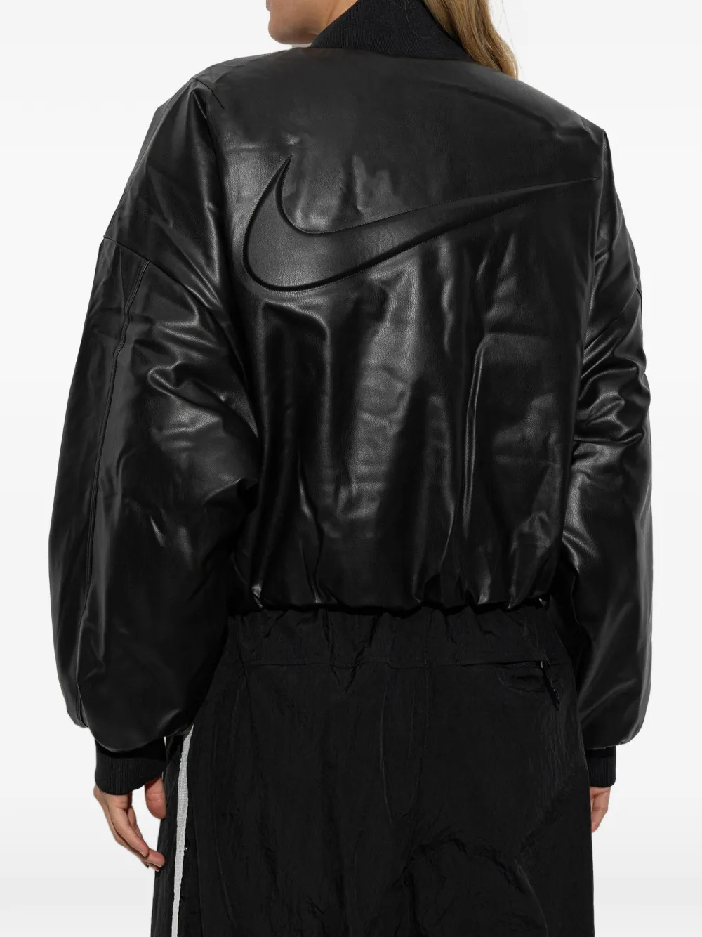 Nike logo-embossed bomber jacket Zwart