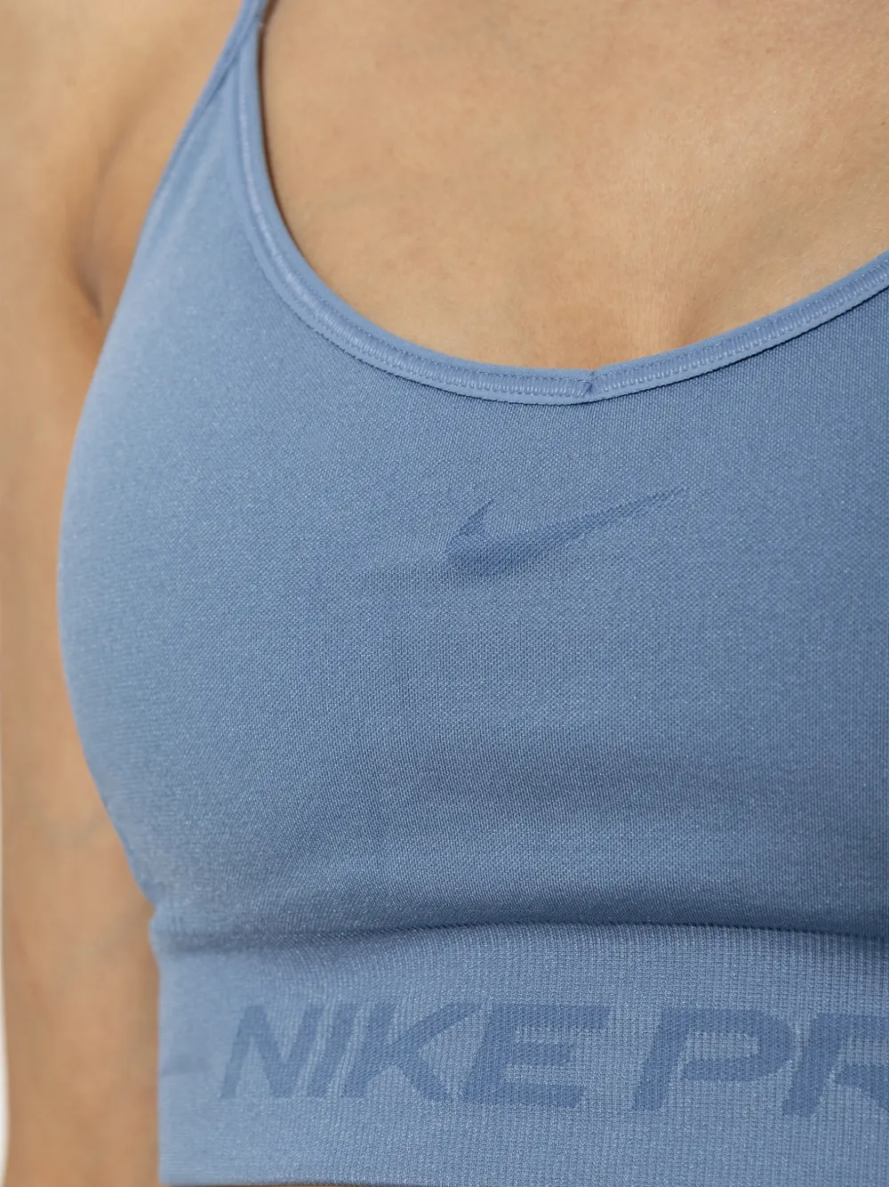 Nike Pro Seamless logo-print sports bra Blauw