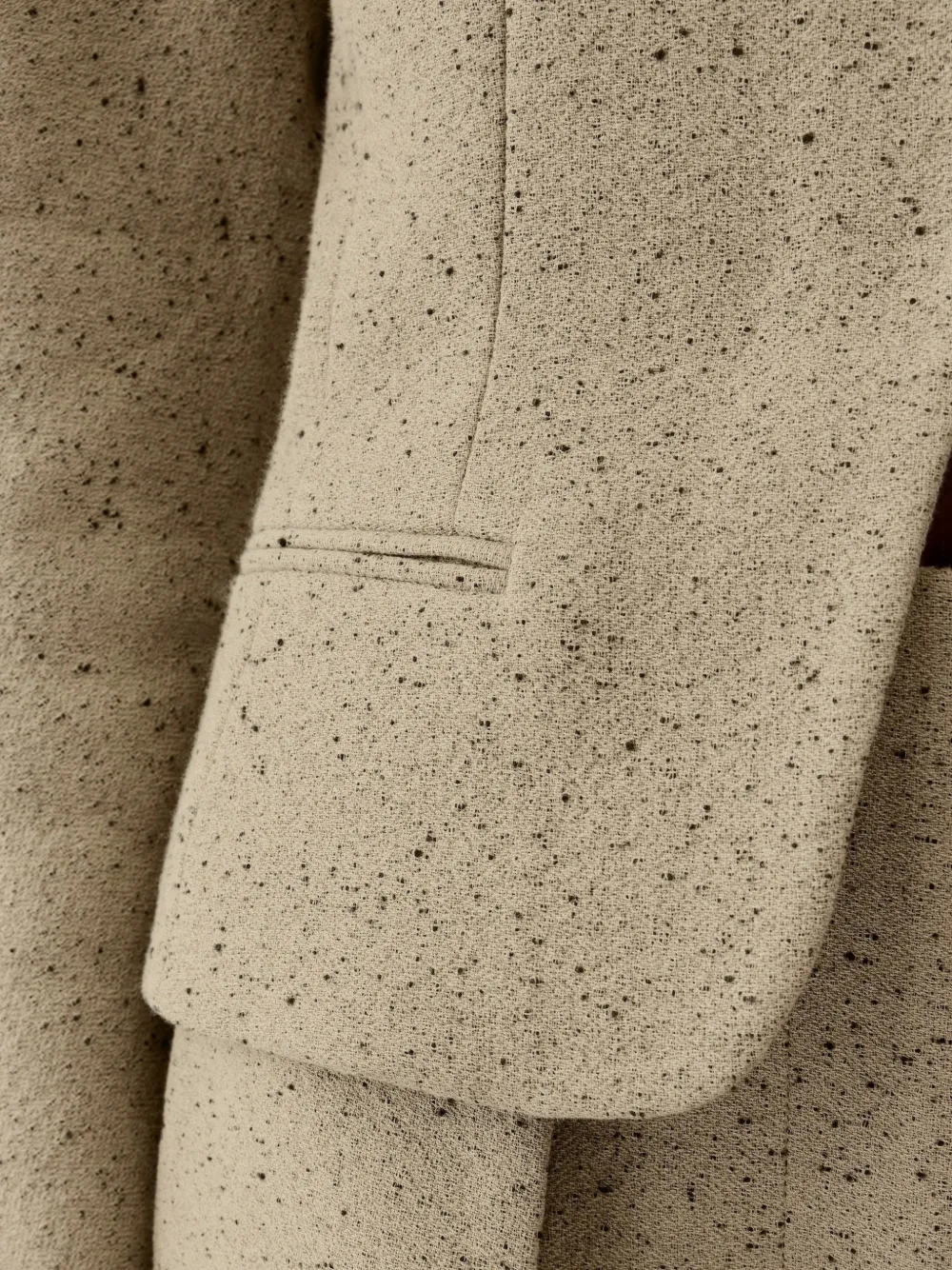 Jacquemus The Mini Ovalo jack Beige