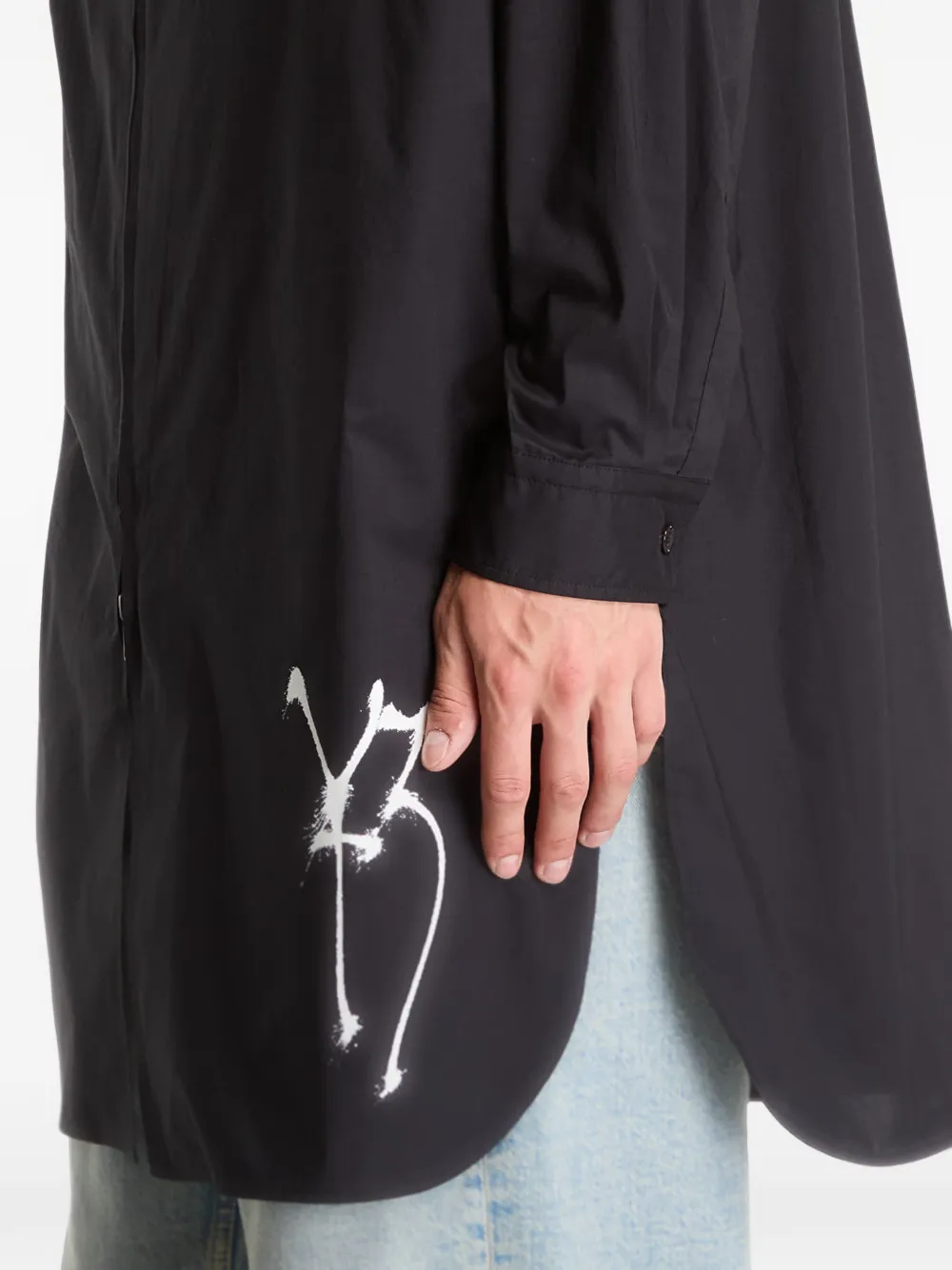 Y-3 Shirt met capuchon en chito-print Zwart