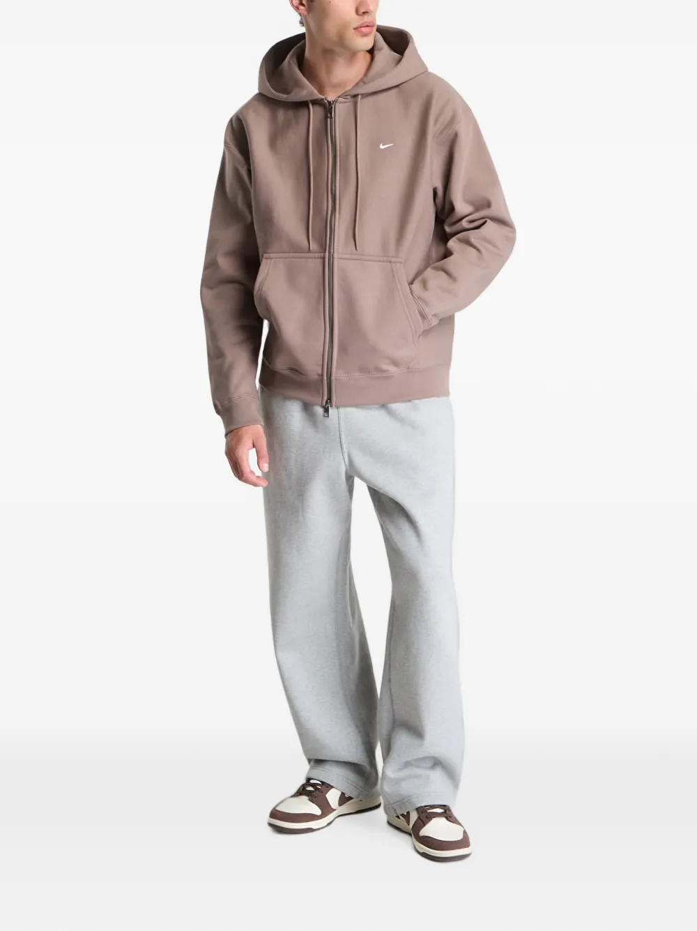 Nike Solo Swoosh zip-up hoodie Bruin