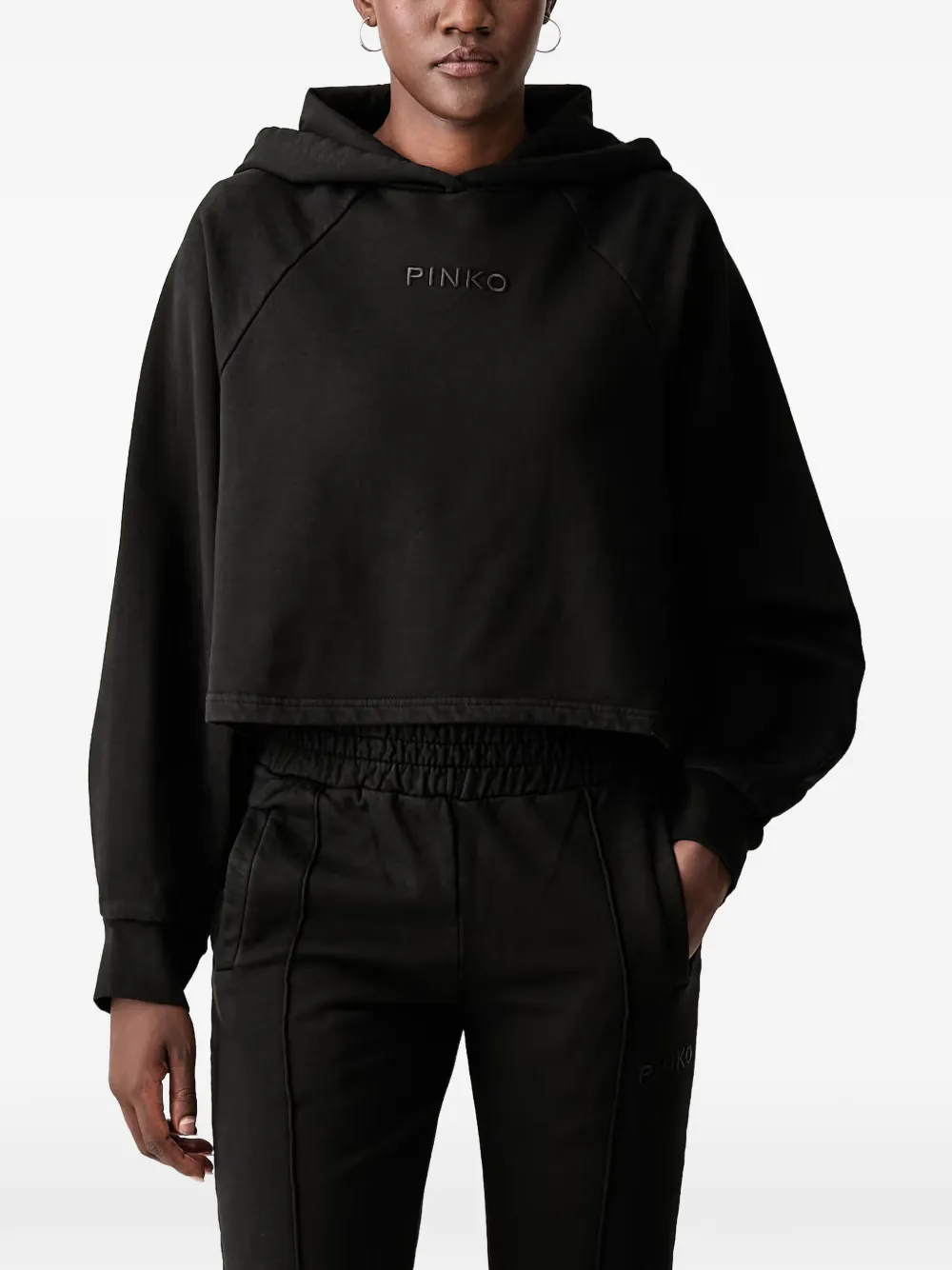 PINKO logo-embroidered cropped hoodie - Nero