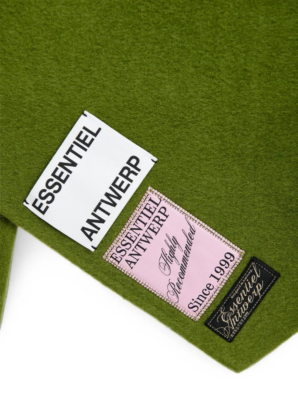 Essentiel Antwerp Gebreide sjaal met puntige afwerking Groen