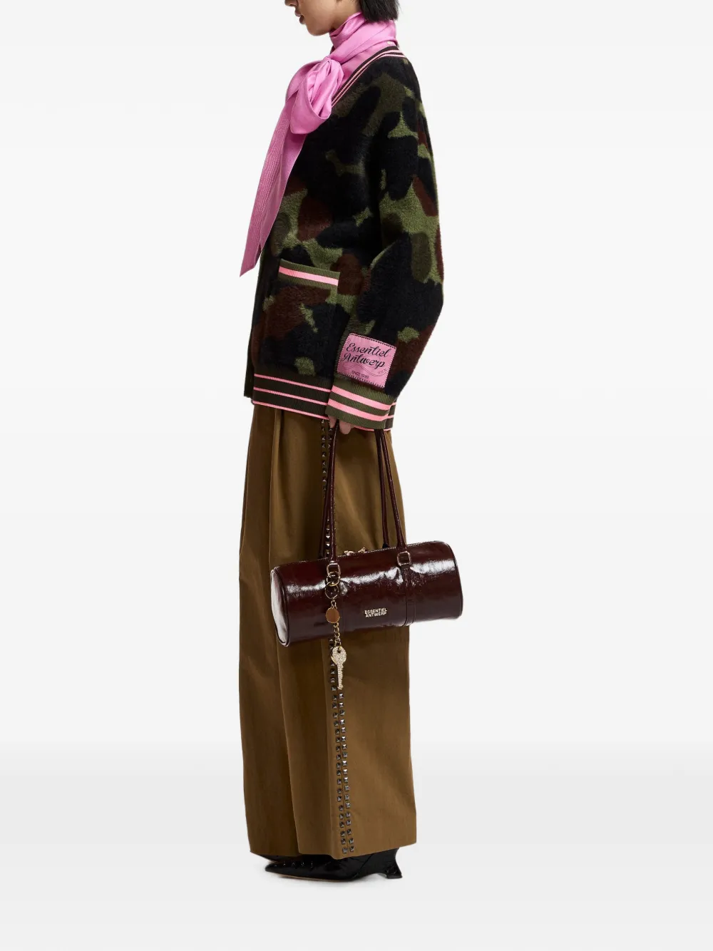 Essentiel Antwerp Kamoo vest met camouflageprint en gestreepte afwerking Groen