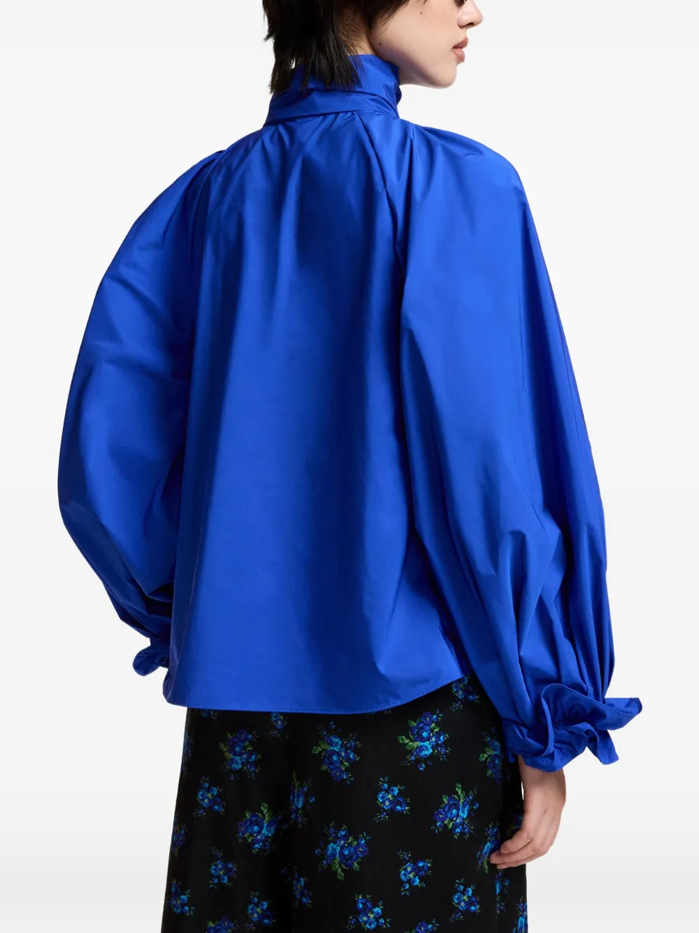 Essentiel Antwerp Keily blouse met volumineuze mouwen en strik Blauw