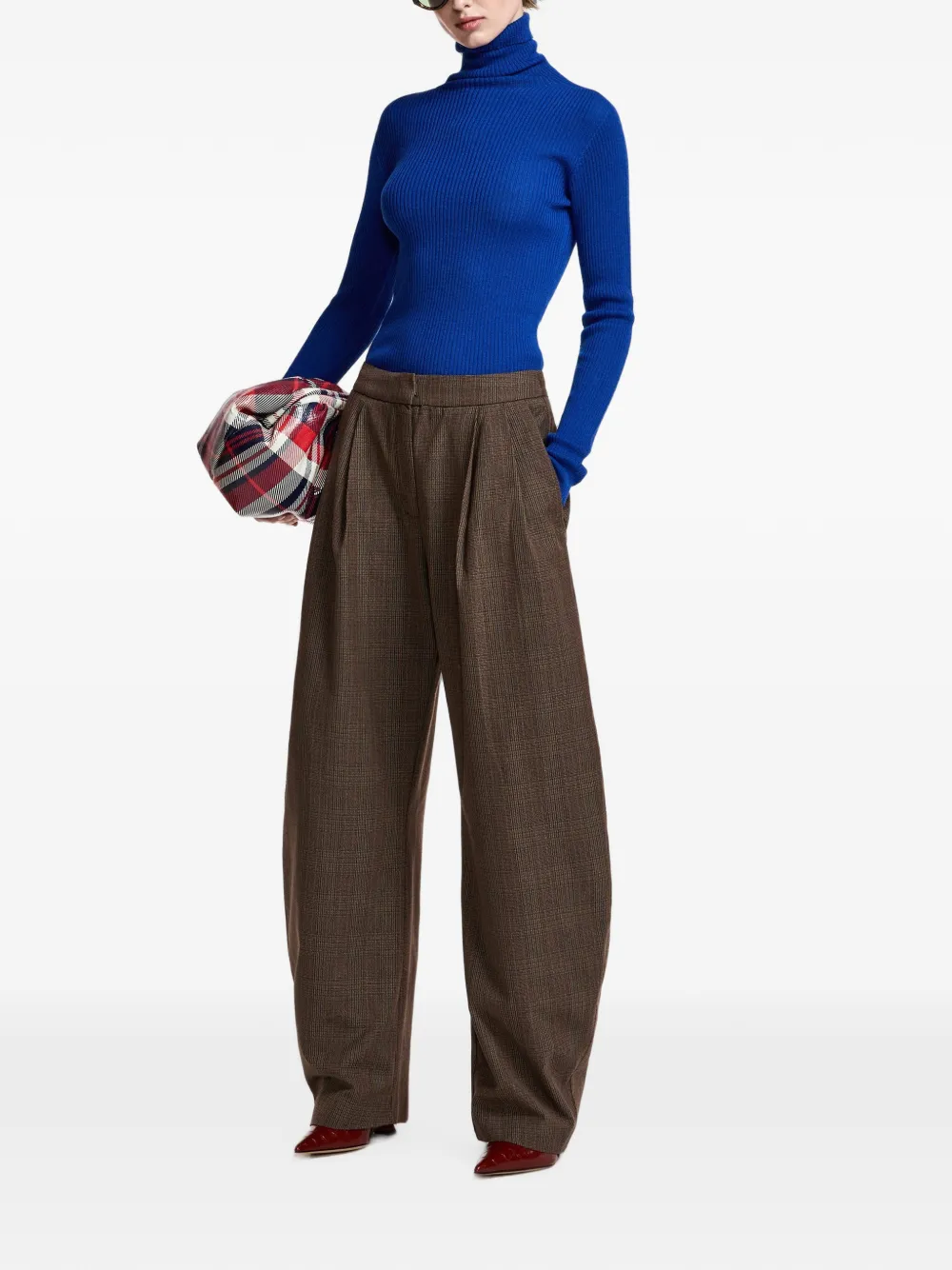 Essentiel Antwerp Ribgebreid T-shirt met col Blauw